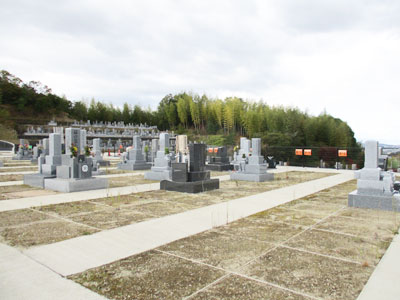 木津川市にあるお墓、思いでの丘霊園